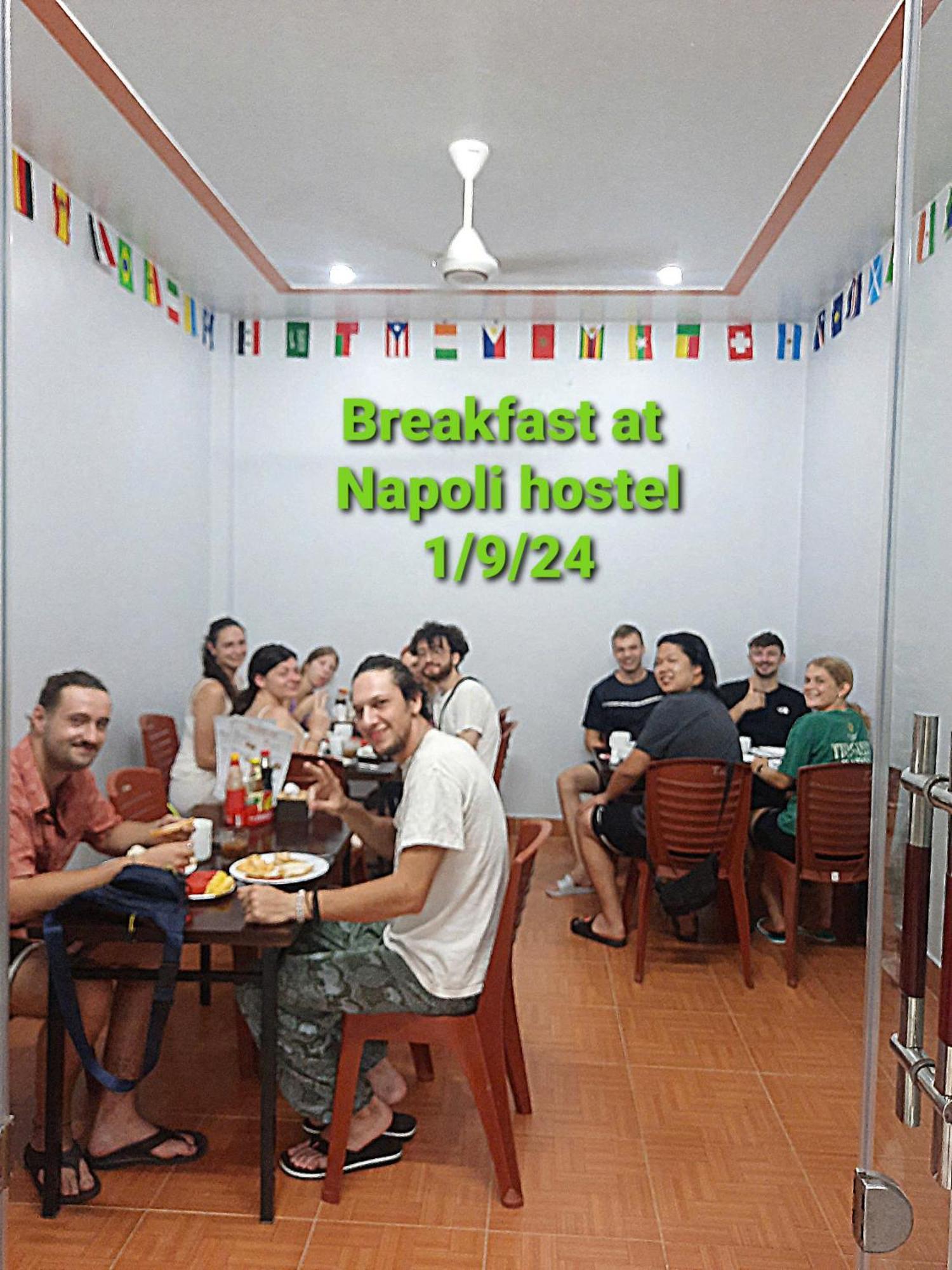 Napoli Hostel Chan Chau Экстерьер фото